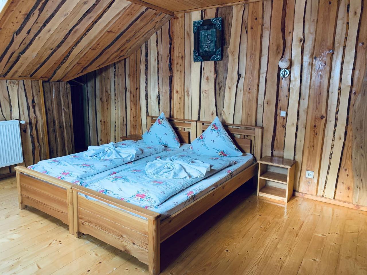 Отель Arnica Ясиня Экстерьер фото